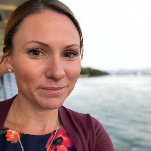 Meet your Posher, Jennifer